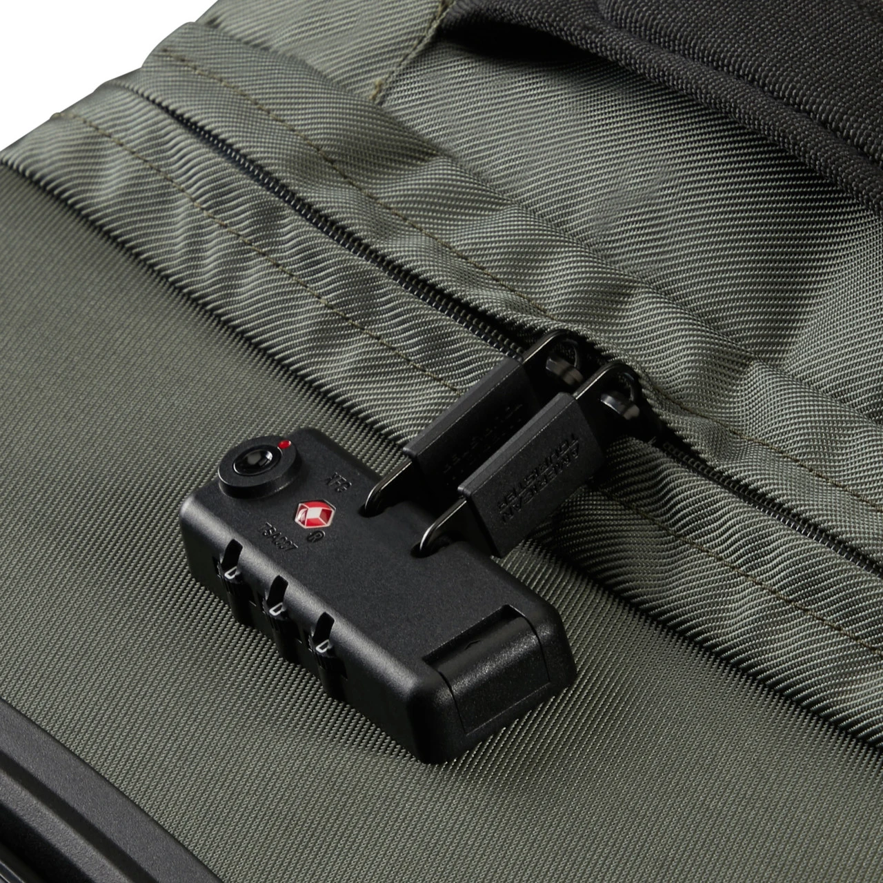 American Tourister Urban Track Wheeled Duffle L - 79cm - Image 20