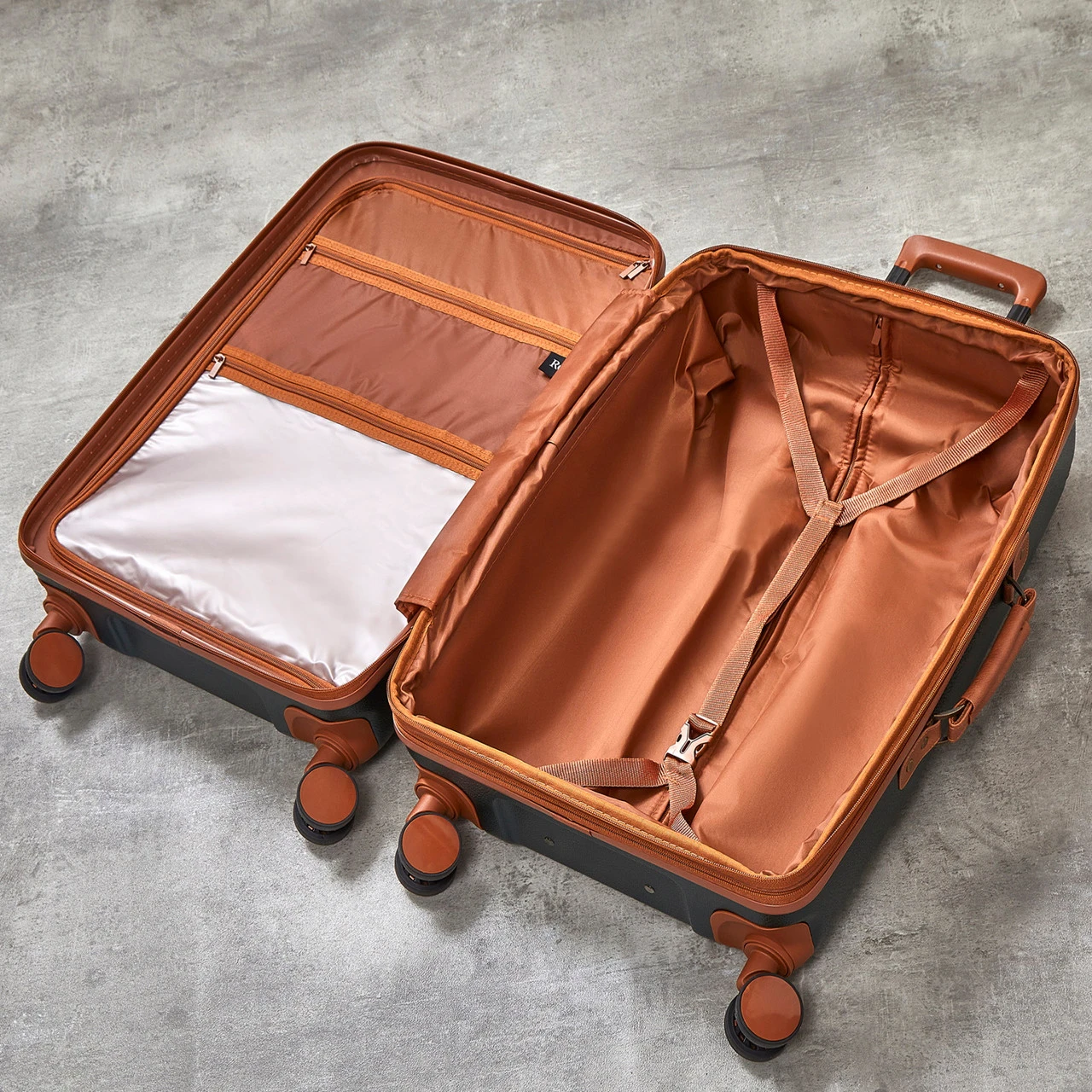 Rock Carnaby 4 Wheel Exp Extra-Large Suitcase - 89cm - Image 15