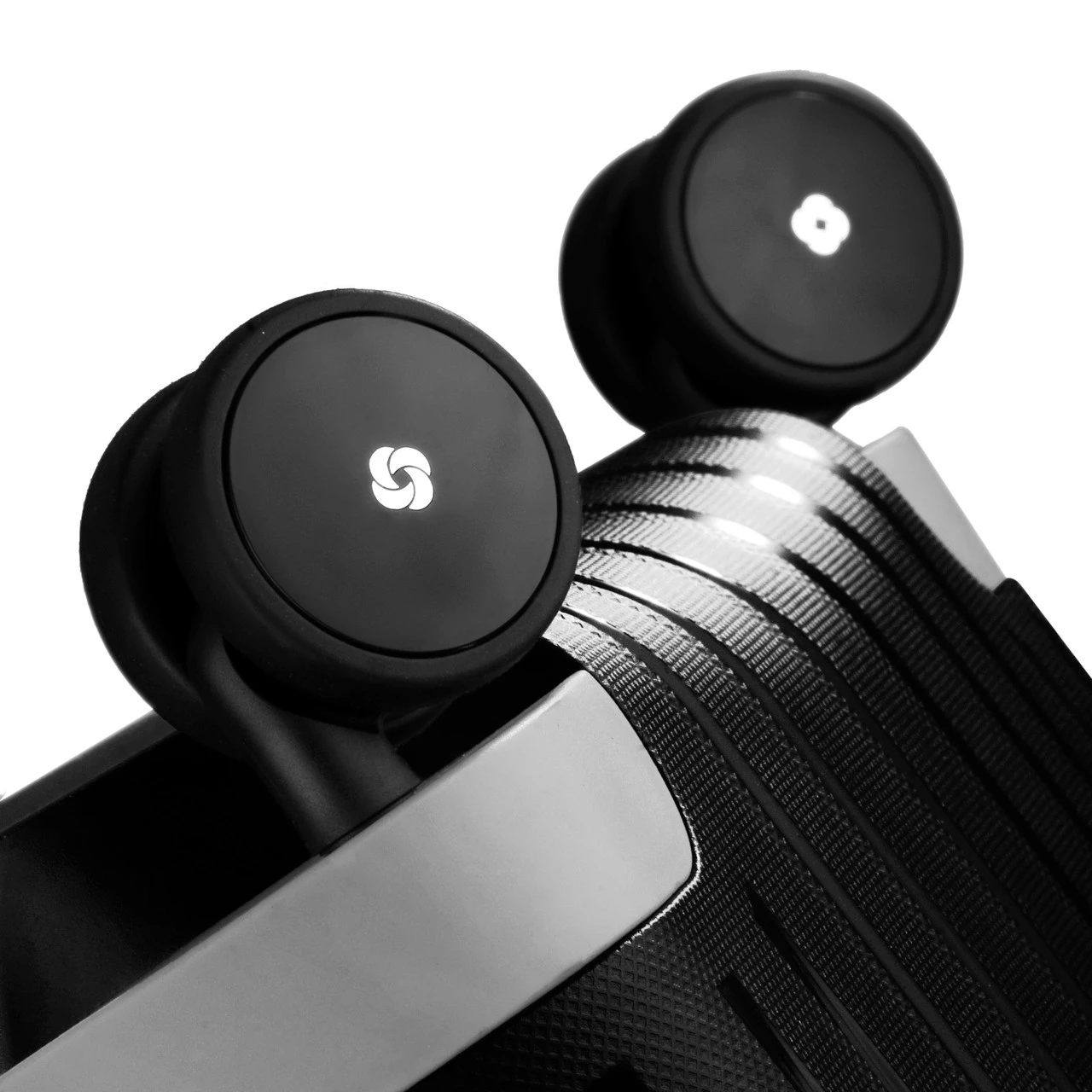 Samsonite S'Cure 4 Wheel Extra-Large Suitcase - 81cm - Image 19