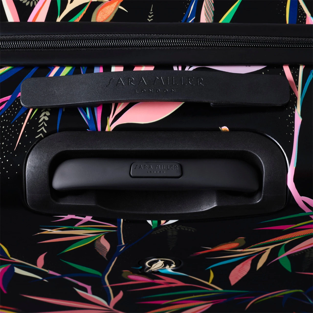 Sara Miller 4 Wheel Cabin Suitcase - 54cm - Image 7