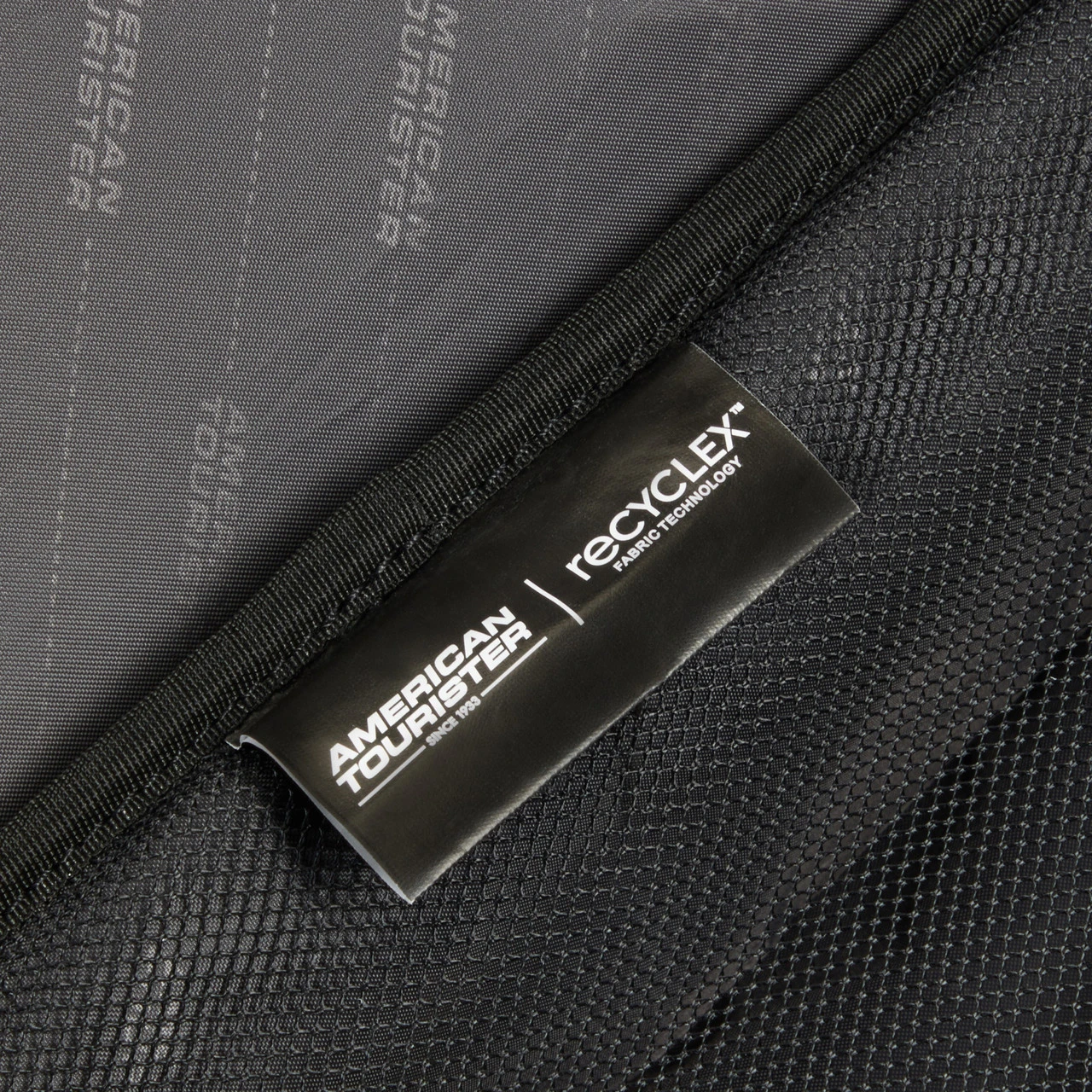 American Tourister Urban Track Wheeled Duffle L - 79cm - Image 18