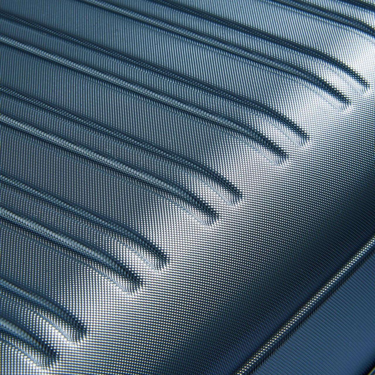 Delsey Segur 2.0 4 Wheel Slim Cabin Suitcase - 55cm - Image 20