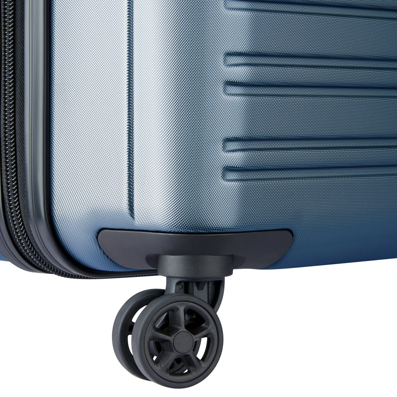 Delsey Segur 2.0 4 Wheel Slim Cabin Suitcase - 55cm - Image 17