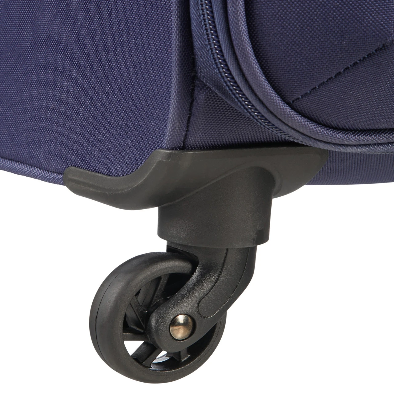 American Tourister Holiday Heat 3 Piece Luggage Set - 55cm, 67cm & 79cm - Image 11